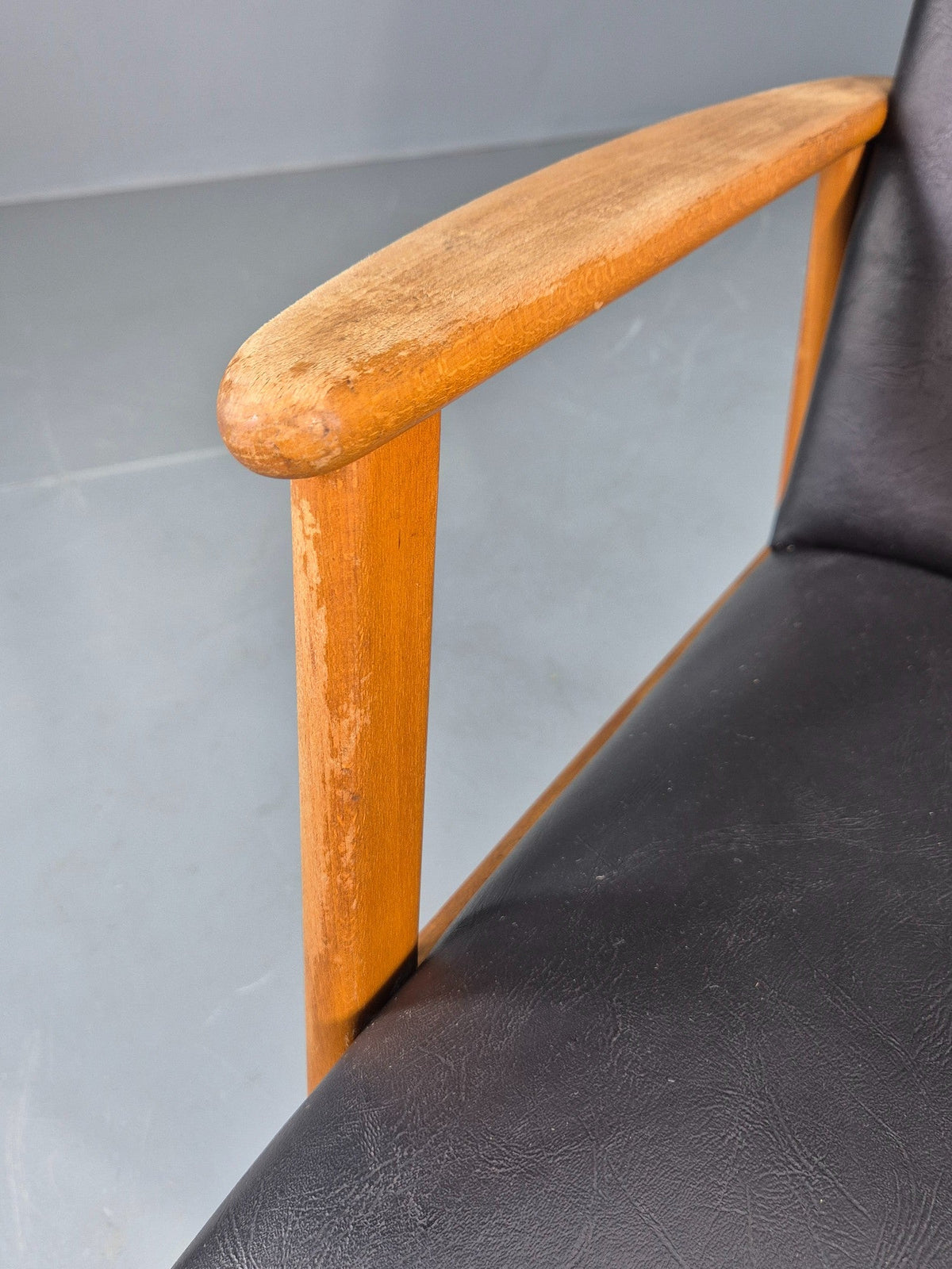 Teak lounge chair scale reference