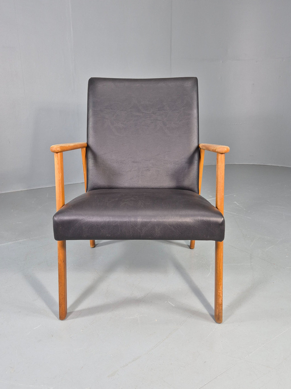 Teak lounge chair full front view