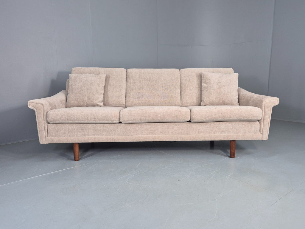 Danish sofa seat cushion condition detail