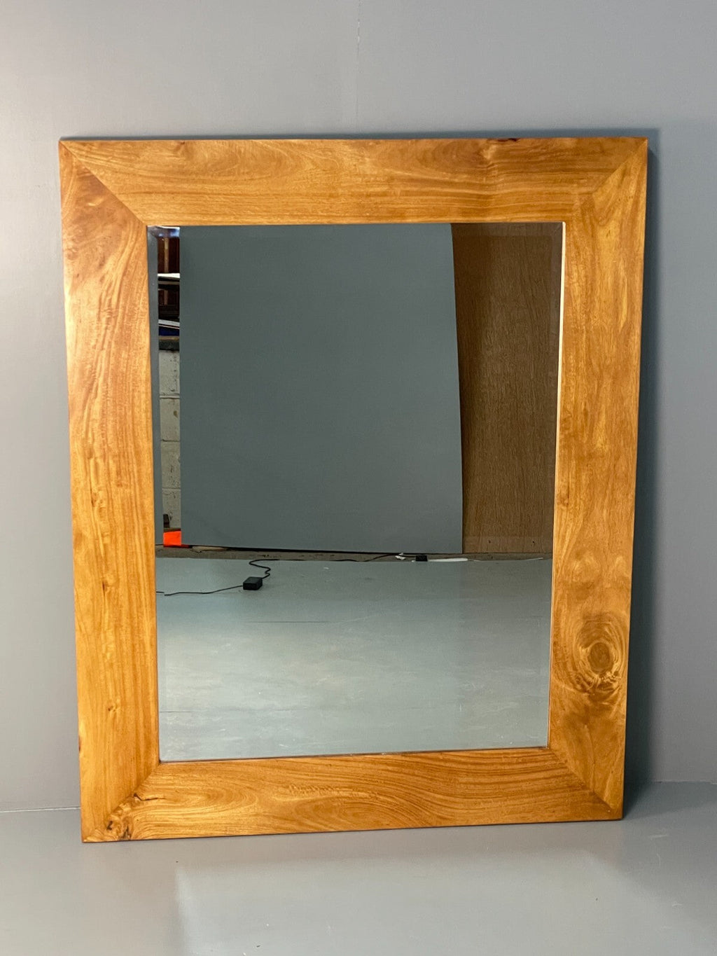 Birch wall mirror frame edge profile