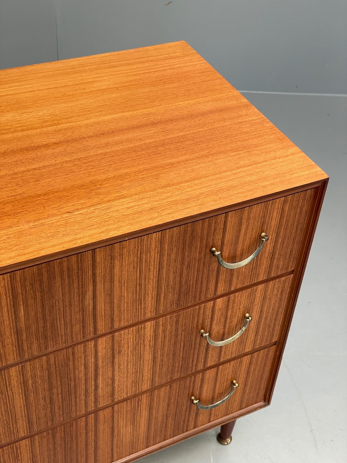 Walnut chest top edge veneer chip condition note