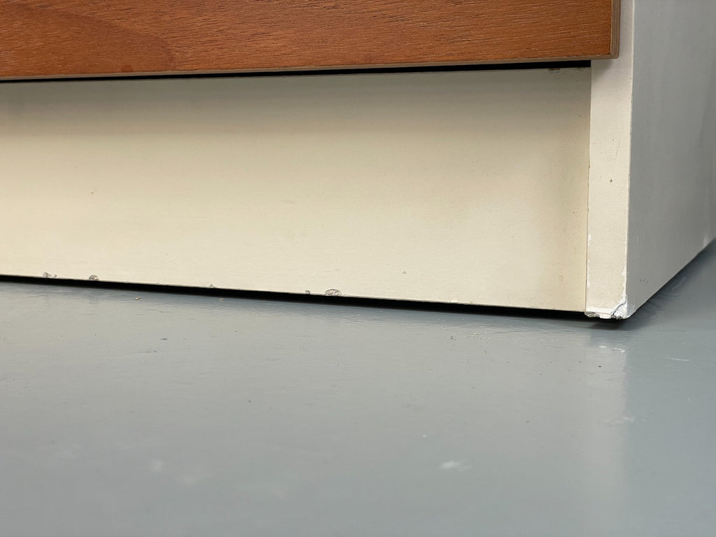 Teak bedside cabinet tapered leg detail