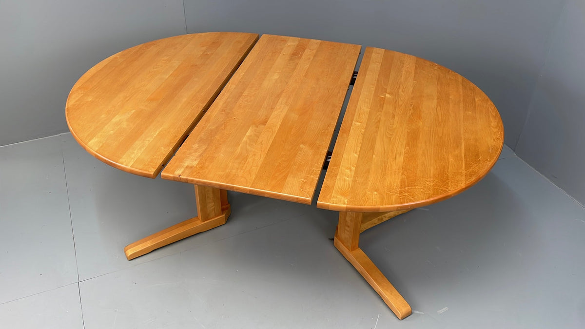 Stolab table leg floor contact